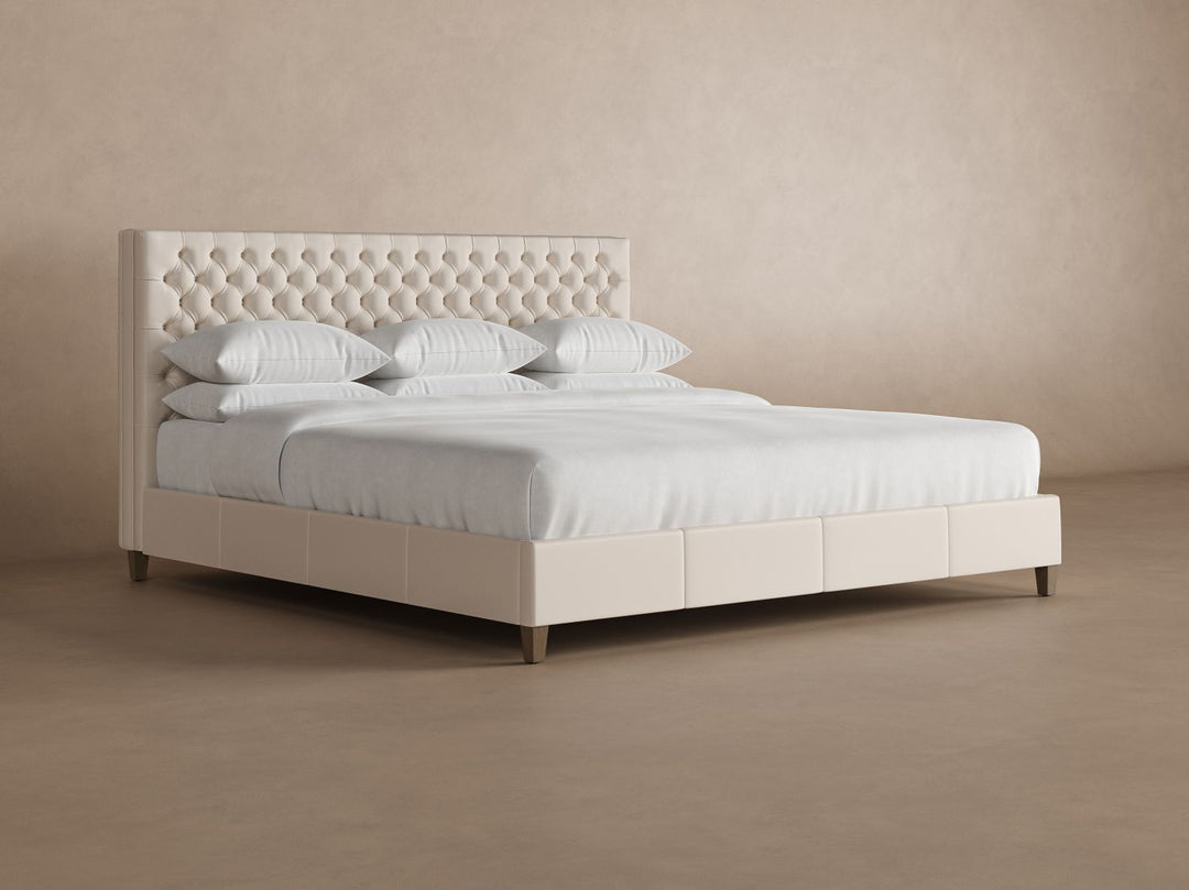 Kincaid Leather Bed Frame in arctic#color_arctic